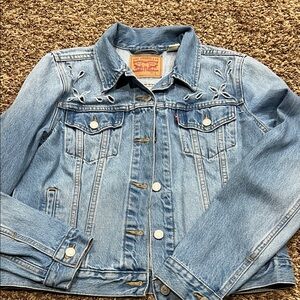 Levi's floral laser cutout trucker denim jacket sz L